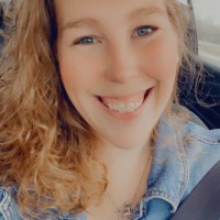 Kelli McLaughlin Email & Phone Number