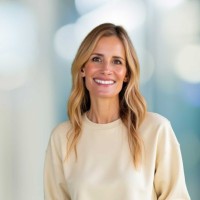 Lindsay Hill Email & Phone Number