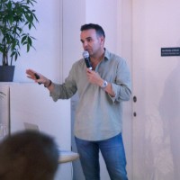 Xavi Tirado Email