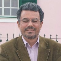 Alfredo Simões Email