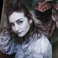 Alisa Oughton Email & Phone Number