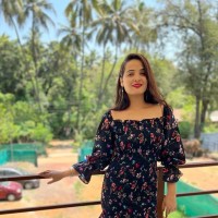Simran V. Email