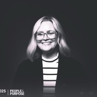 Lauren Seggie Email & Phone Number
