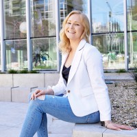 Evolution Room ™ Employee Corryn Kivett's profile photo