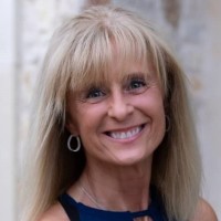 Lynnette Nuese Email & Phone Number