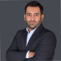 Aviense Employee Arian Farzam's profile photo
