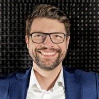 Thomas Hansen Email & Phone Number