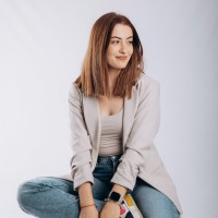 Discount Lots Employee Yelena Poghosyan's profile photo
