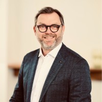 Nicolai Blum Email
