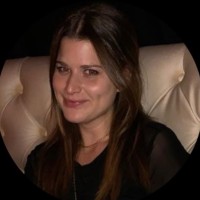 Abigail Kirsch Employee Rebecca Katz's profile photo