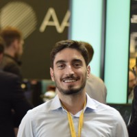 AAWZ Employee Vitor Baldessar's profile photo