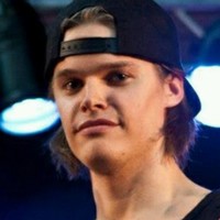 Magnus Rom Email