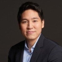 E-mail e número de telefone de Albert Kang