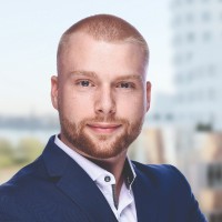 Daniel Knecht Email