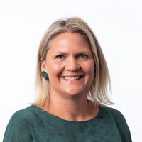 Summit Group Employee Michelle McKenzie's profile photo