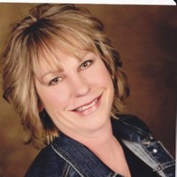 Daphne Robar Email & Phone Number