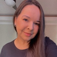 Cristiane Almeida Email