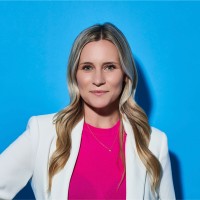 Edelman Employee Sarah Long's profile photo