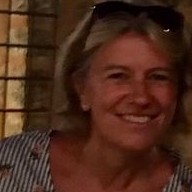 Katrien Moreels Email