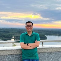 Hoa Nguyen Email