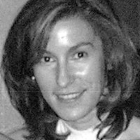 Eva MacHuca Sánchez Email