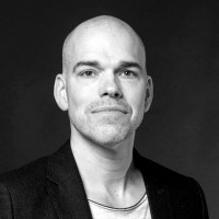 Martin Iselt Email & Phone Number
