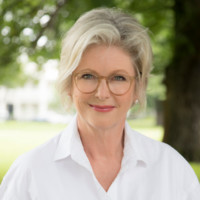 Australian Parliament Employee Helen Haines's profile photo