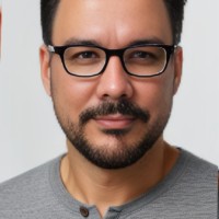 Rafael Santos Email