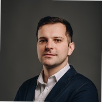 Dmytro Voitekh Email