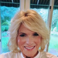 Skill Creations Inc. Employee Laurie Urland's profile photo