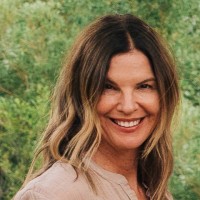 Veronica Elliott's profile photo