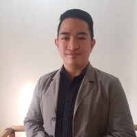 Joven Albina Email