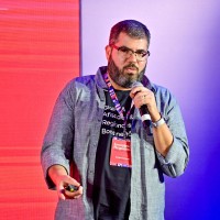 Raphael Valente Email