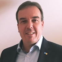 Thomas Lang Email