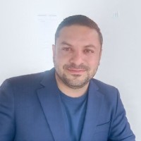 Yeison Pérez Hernández Email