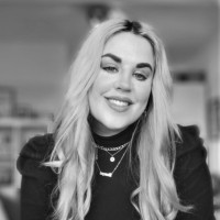 GLAS Employee Amy Weldon's profile photo
