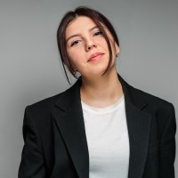 Jasmin I. Email