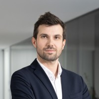 Gerald Mayr Email