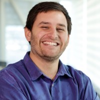 Luis Cubillos Email
