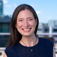 Leslie Case Email & Phone Number
