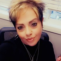 Frontline Management Employee Lori Walker's profile photo