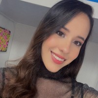 Daniela Arango Lopera Email & Phone Number