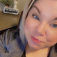 Kelly Yoder Email