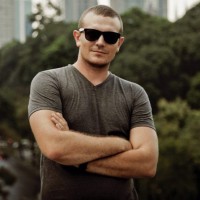 Pillar Employee Andrew Nikiforof's profile photo