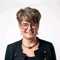 Jolanda van Vliet Email
