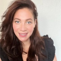 Ray studios Employee Justine Hildebert's profile photo