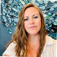 Aburi Restaurants Canada, Ltd. Employee Emma Pierce's profile photo