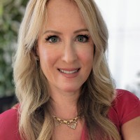 McAllister & Quinn Employee Valerie Secker's profile photo
