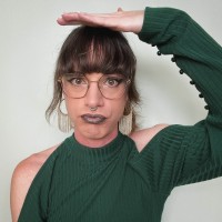 Cryptozoic Entertainment Employee Olive Bowles's profile photo