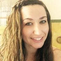 iCracked Inc. Employee Jennifer Voight's profile photo